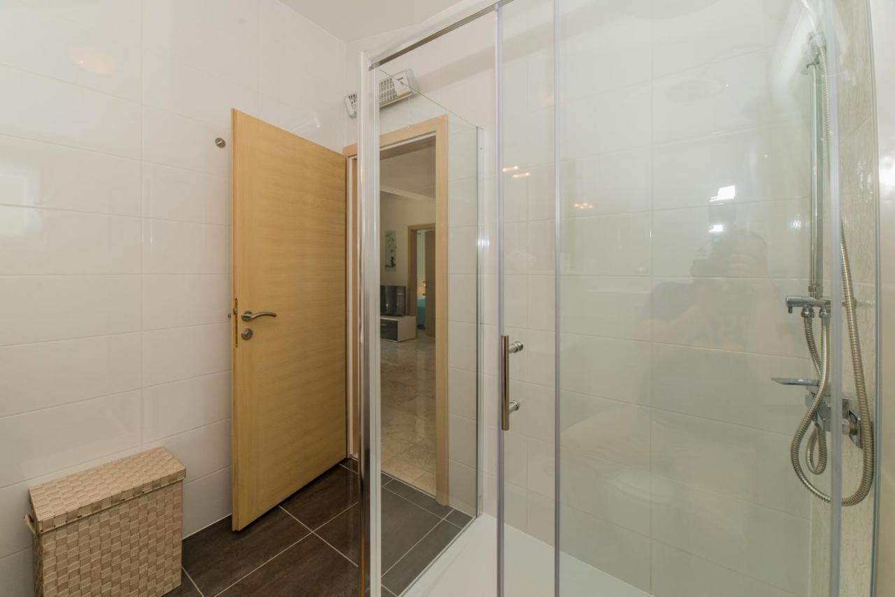 Apartments Djian Vir Exterior foto